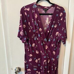 NWT BANANA REPUBLIC FLORAL V-NECK DRESS SZ 1X